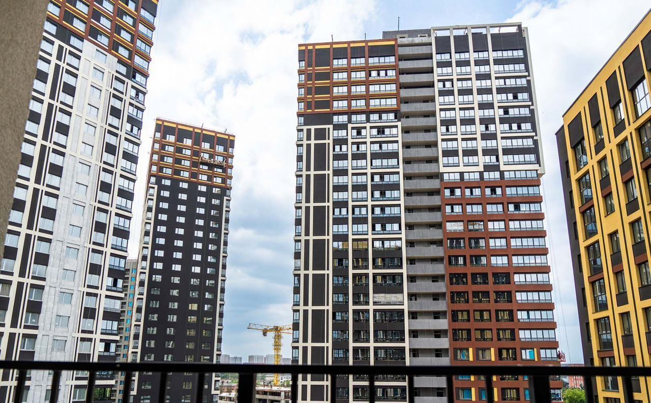 квартира г Екатеринбург р-н Орджоникидзевский Машиностроителей ул Учителей 33/3 ЖК «Основинские кварталы» фото 4