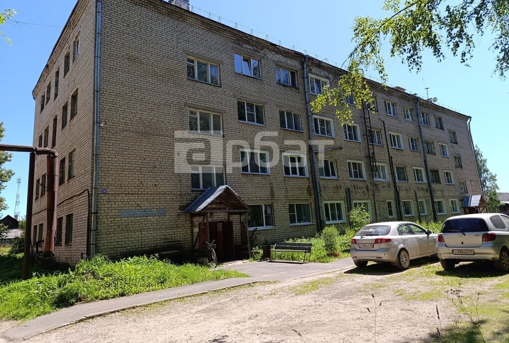 комната р-н Шарьинский г Шарья ул Ивана Шатрова 10 фото 3