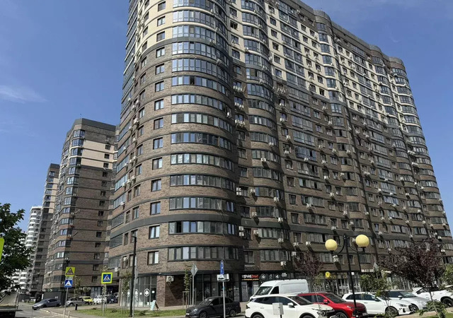 р-н Прикубанский ул им. Адмирала Крузенштерна 5 фото