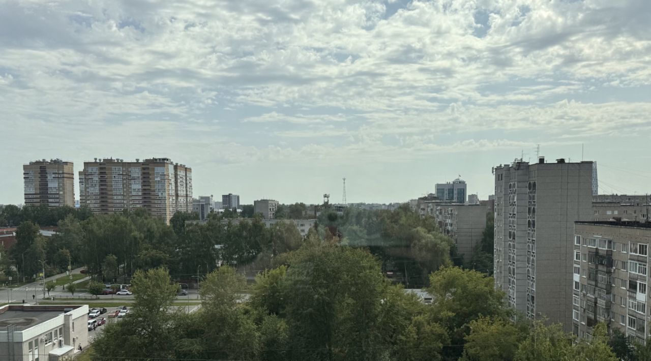 квартира г Ижевск р-н Октябрьский Север ул 10 лет Октября 8а фото 12