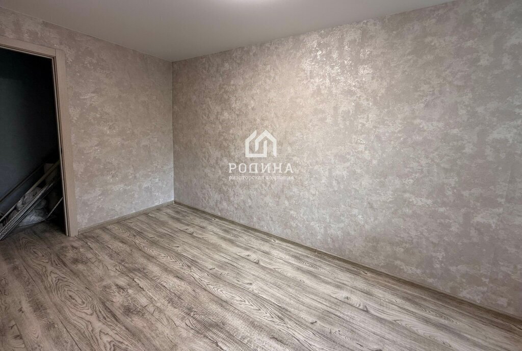 квартира г Комсомольск-на-Амуре пр-кт Мира 61а фото 4