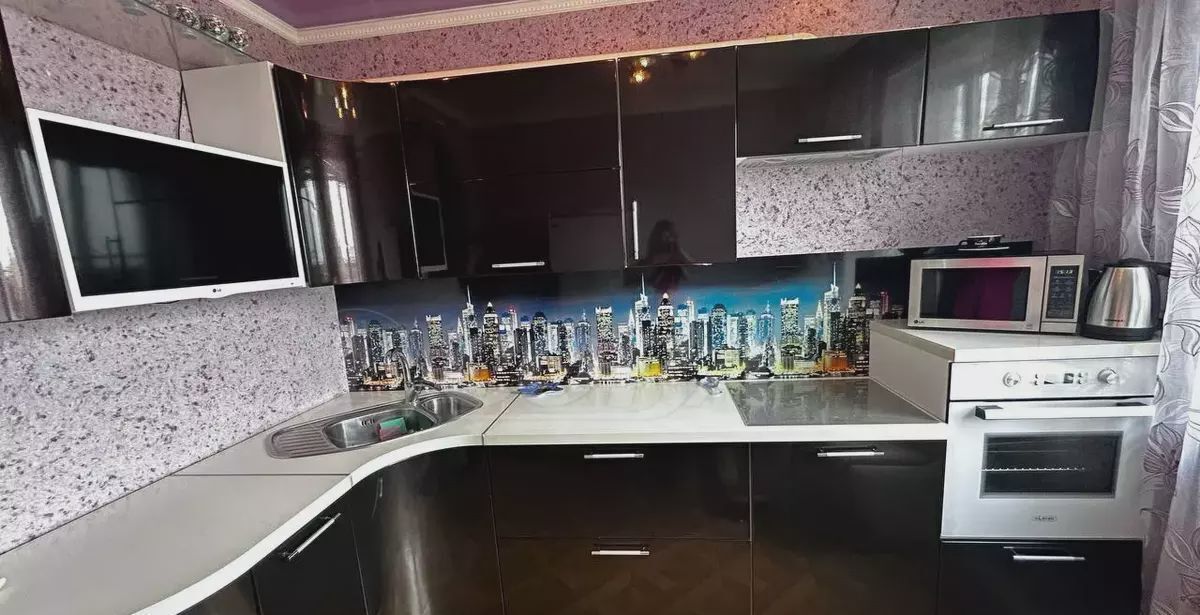 квартира г Тобольск мкр-н 7А, 16В фото 6