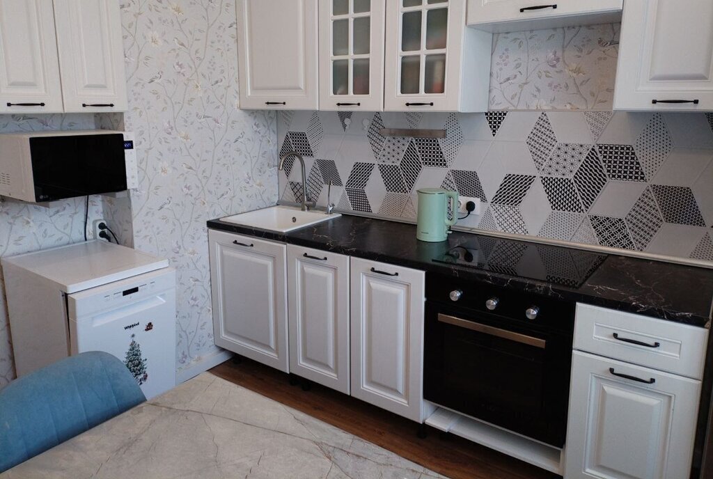 квартира г Пермь р-н Дзержинский ул Строителей 37а фото 26
