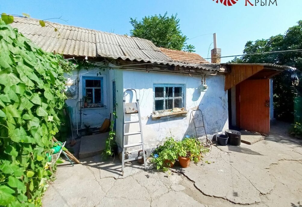 дом г Феодосия Ближние Камыши улица Олега Кошевого, 82 фото 2