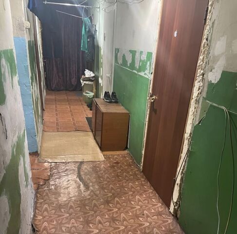 комната р-н Кировский дом 96а фото