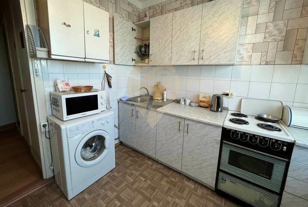 квартира г Старый Оскол микрорайон Королёва 14 фото 2