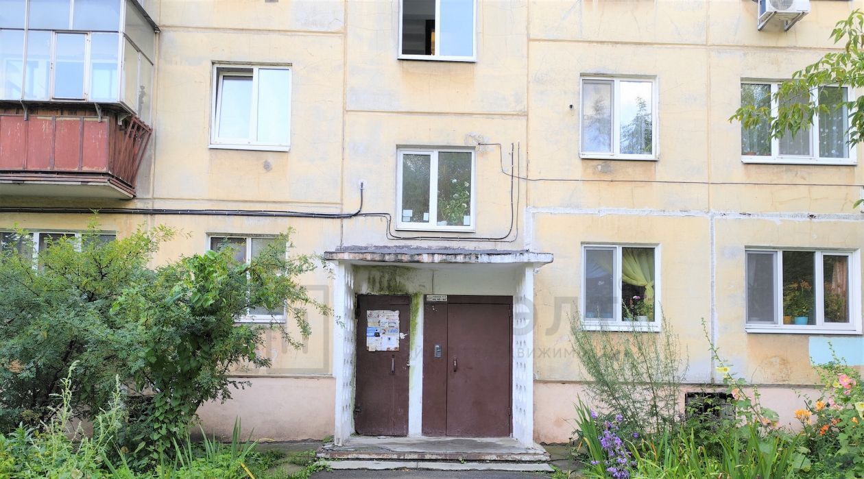 квартира г Нижний Тагил р-н Дзержинский ул Окунева 1б фото 15