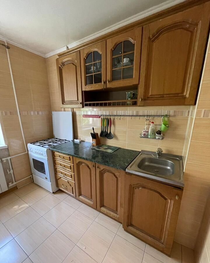 квартира г Черкесск ул Октябрьская 330 фото 3
