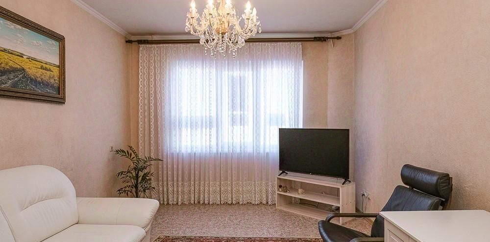 квартира г Омск р-н Кировский ул Дмитриева 2/1 фото 14