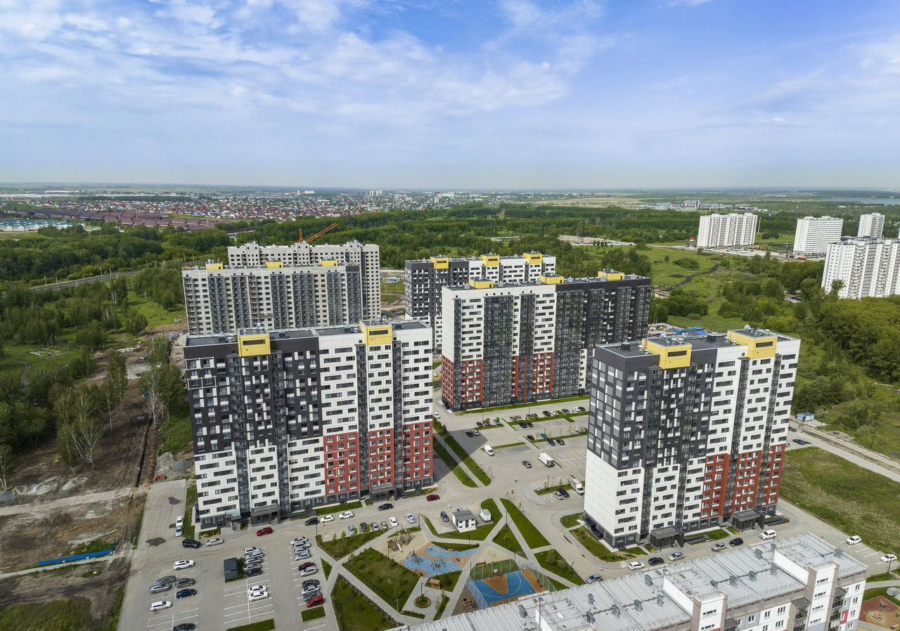 квартира г Новосибирск р-н Ленинский ул Спортивная 57 Мкр. «Чистая слобода» фото 1