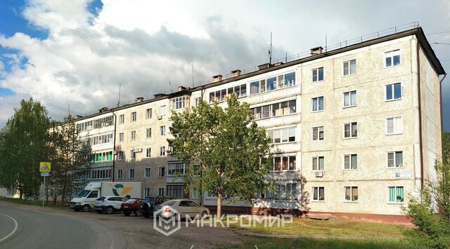 г Киров мкр Радужный ул Конституции 11 р-н Нововятский фото г Киров мкр Радужный ул Конституции 11 р-н Нововятский фото