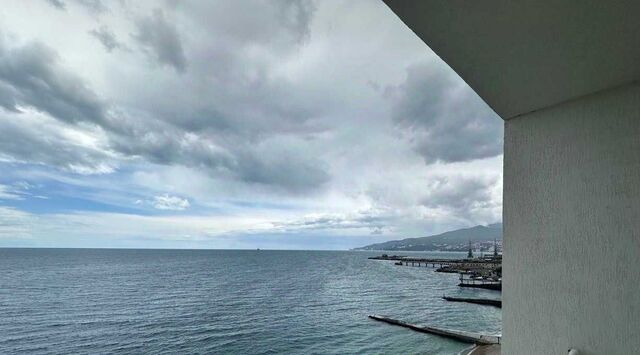 г Ялта пгт Отрадное ул Отрадная 25а фото