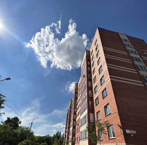 г Омск р-н Советский Заозёрный ул Сергея Тюленина 18 фото г Омск р-н Советский Заозёрный ул Сергея Тюленина 18 фото