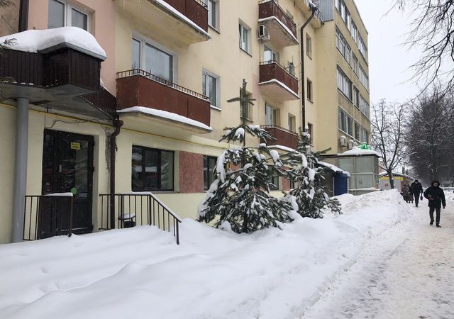 торговое помещение г Великий Новгород Софийская сторона ул Розважа 11 фото