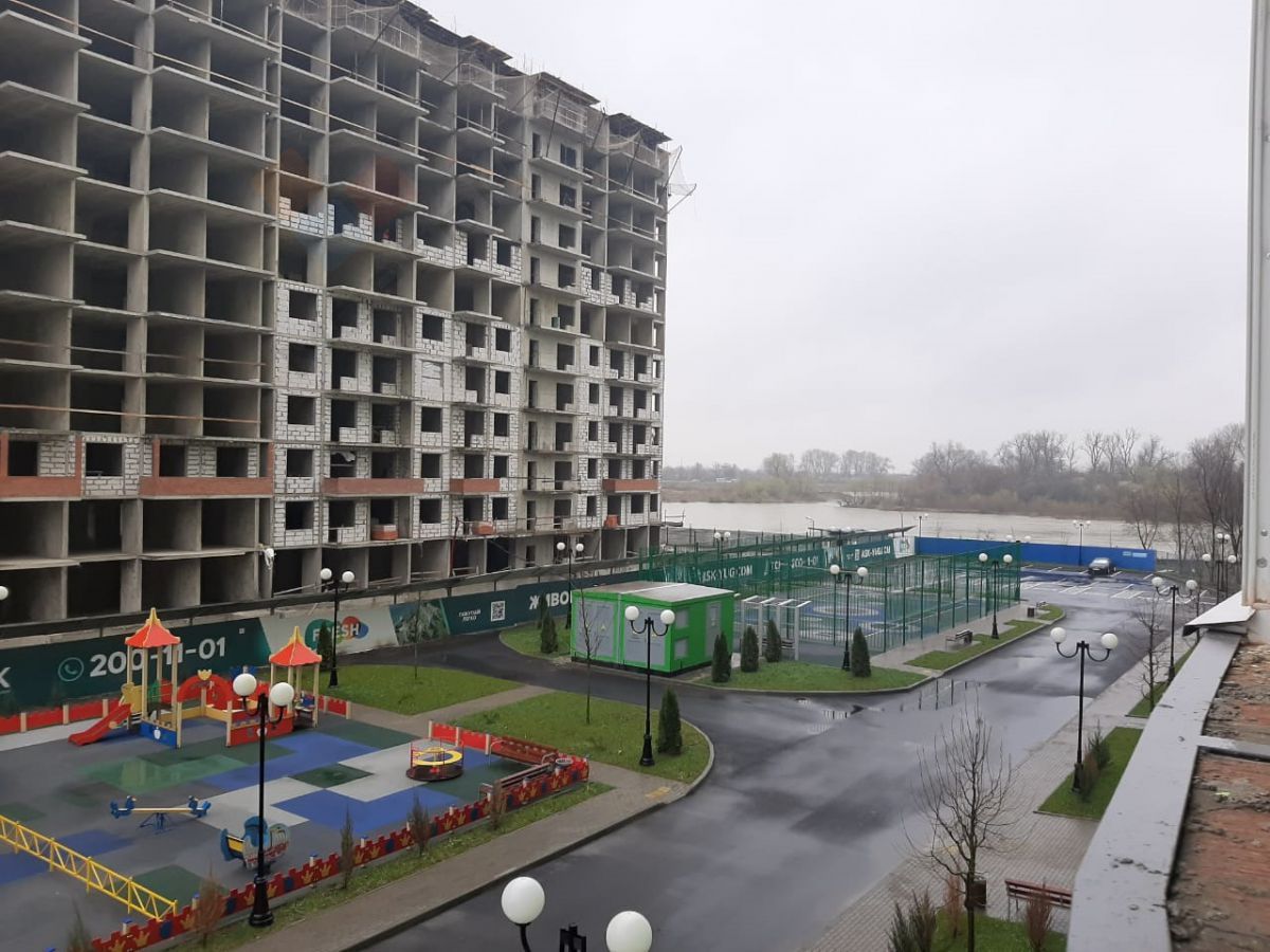 квартира г Краснодар ул им. Валерия Гассия 4/7 фото 1