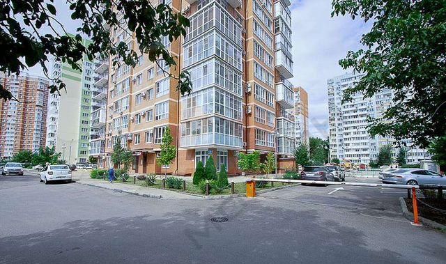 г Краснодар ул им. Калинина 13б Прикубанский округ фото