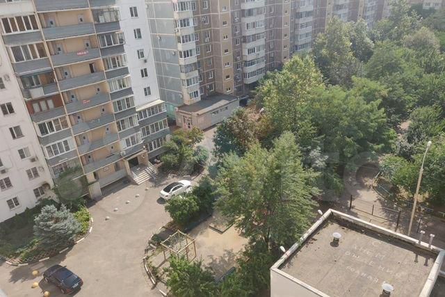 квартира г Краснодар р-н Западный б-р Платановый 2 фото 3