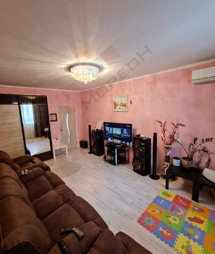 квартира г Краснодар ул Домбайская 10/1к 1 фото 4