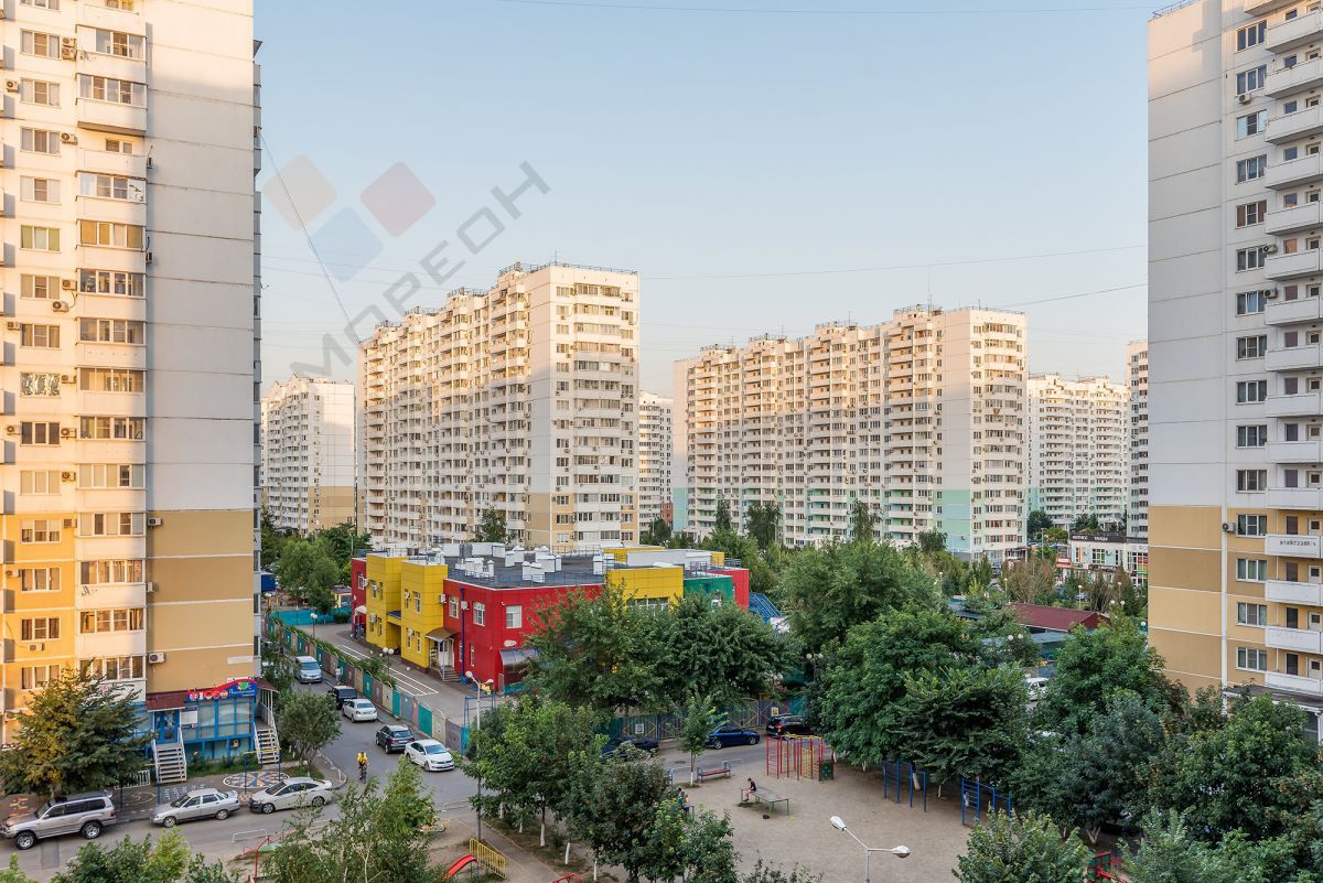 квартира г Краснодар ул им. Карякина 15 фото 5