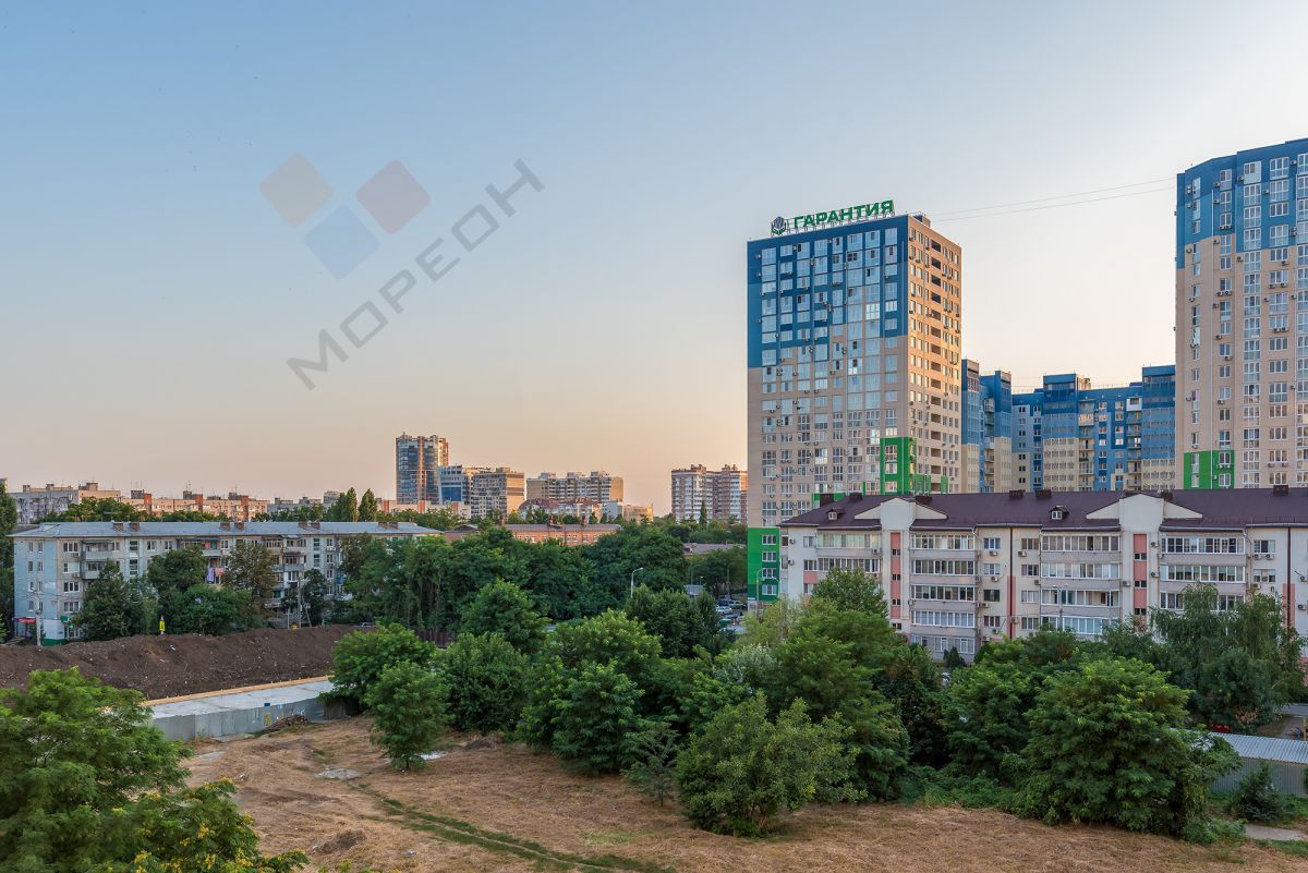 квартира г Краснодар ул им. Карякина 15 фото 12