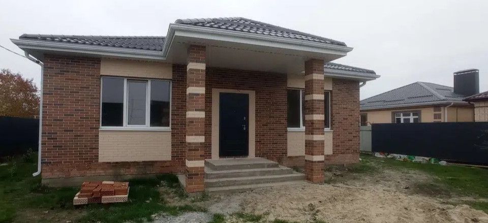 дом г Батайск Койсуг ул Ангарская 156 фото 1