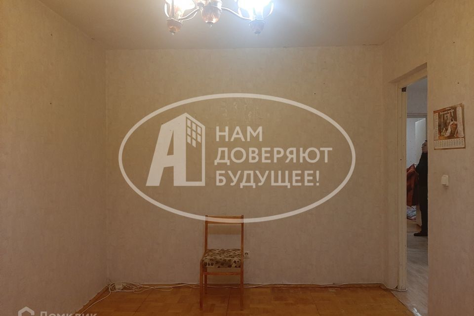 квартира г Воткинск ул 1 Мая 17 фото 3