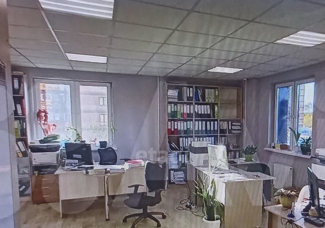 офис г Сургут ул Крылова 45-й фото 2