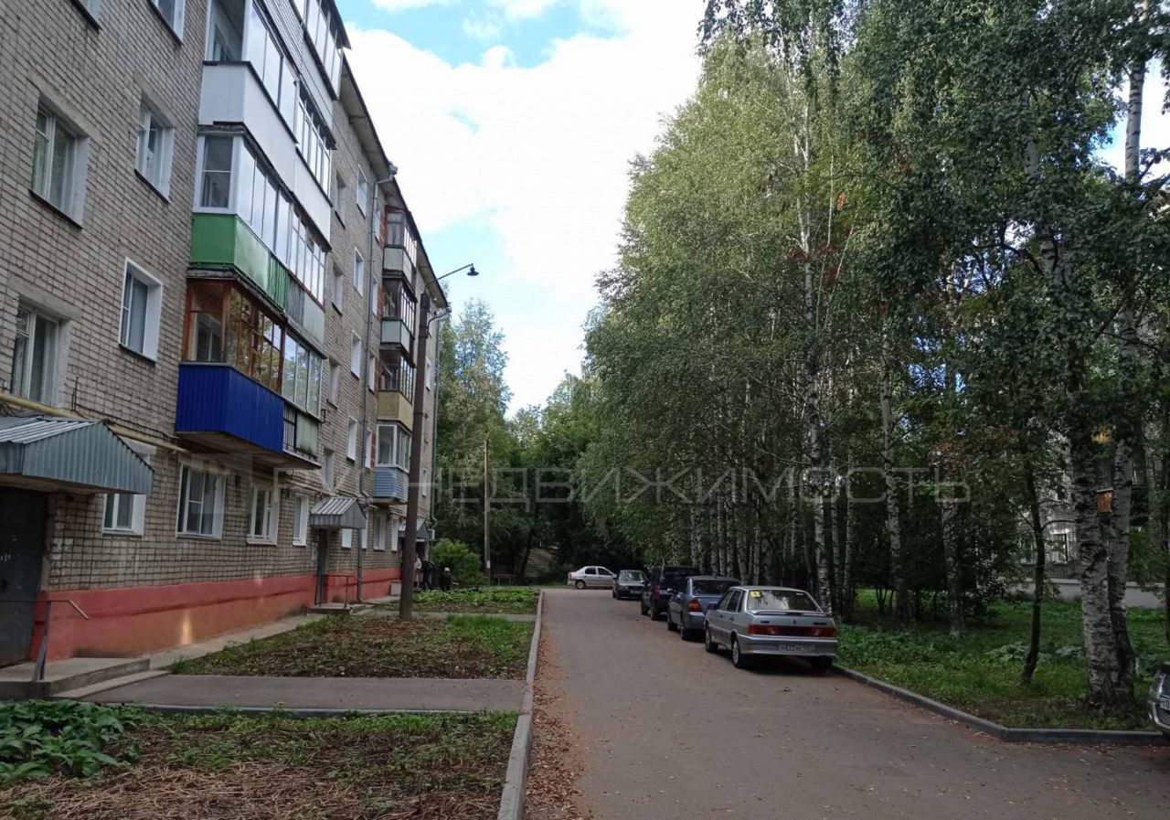 квартира г Киров р-н Первомайский микрорайон Коминтерновский ул. 8 Марта, 9 фото 4