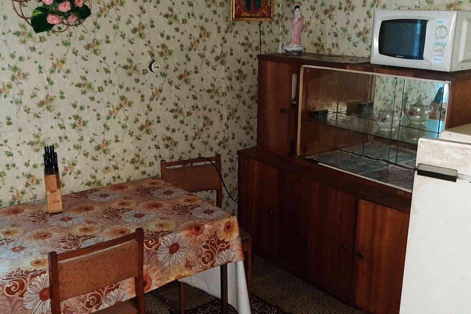 дом р-н Людиновский г Людиново ул Сестер Хотеевых 40 фото 4