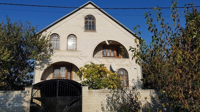 дом р-н Крымский г Крымск ул Ленина 176 фото 1