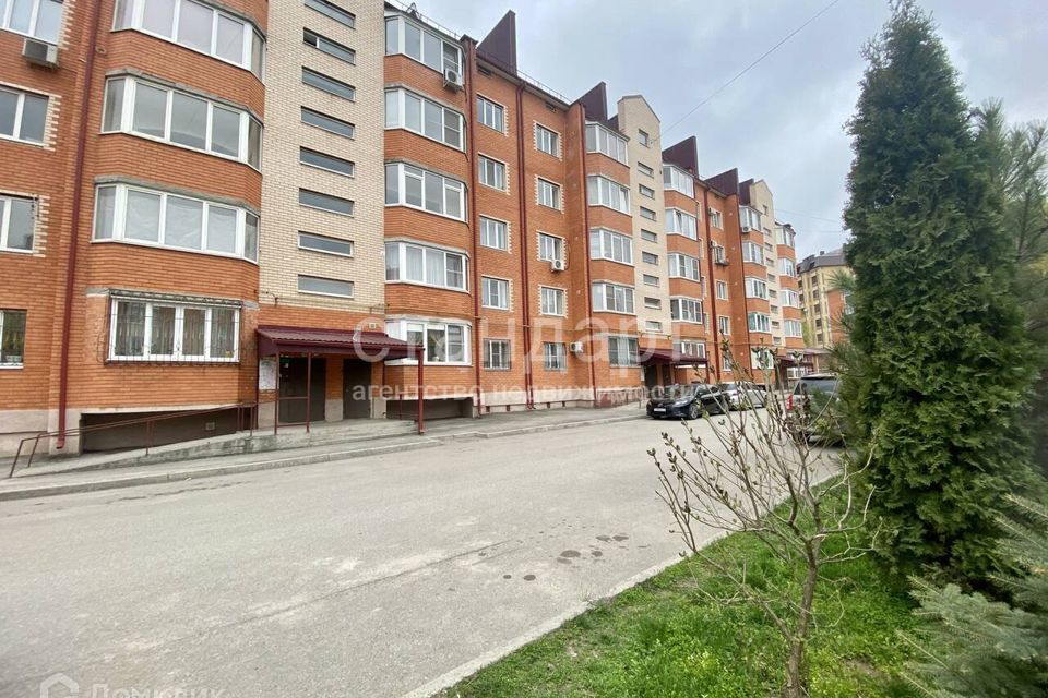 квартира г Ессентуки Микрорайон Курортный ул Орджоникидзе 83к/2 фото 1