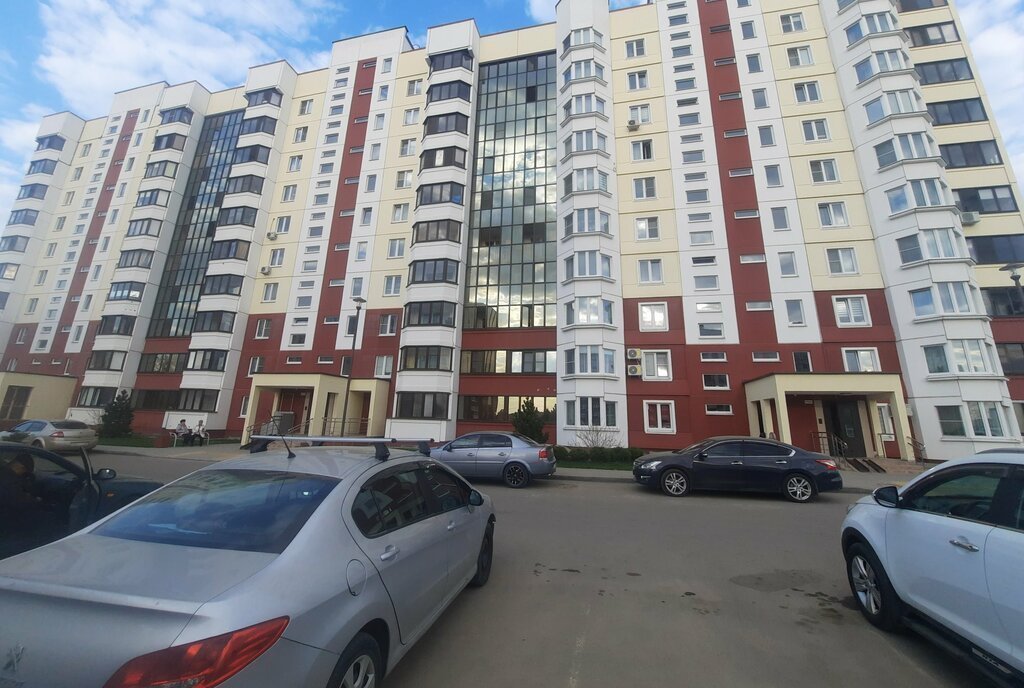 квартира р-н Боровский г Балабаново ул Боровская 63 фото 1