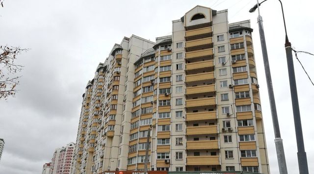 г Москва метро Тропарёво Тропарево-Никулино ул Академика Анохина 60 фото