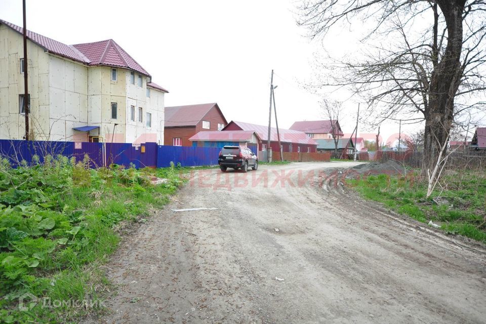 дом г Южно-Сахалинск ул Имени Александра Матросова 1а фото 2
