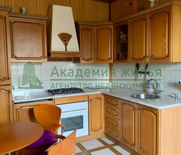 дом г Саратов р-н Волжский ул Октябрьская 72/1 фото 1