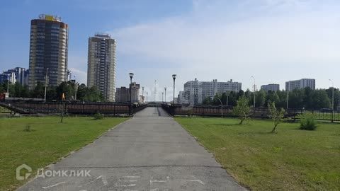 квартира г Сургут тракт Югорский 1 фото 6