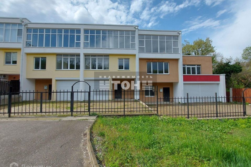 дом г Геленджик с Кабардинка ул Черноморская 43 фото 1
