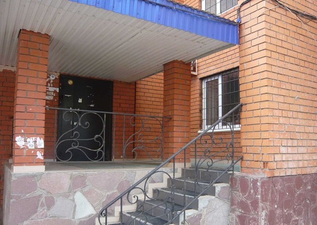 р-н Кировский ул Кирова 99/3 фото
