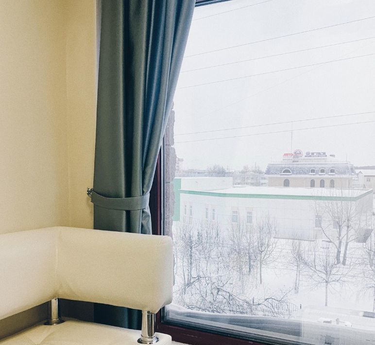 комната г Сургут ул Югорская 22а 25-й фото 3