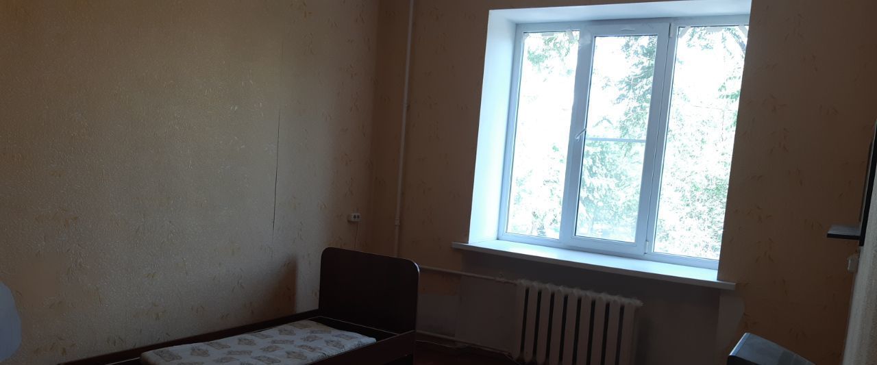 комната г Волгоград р-н Краснооктябрьский ул им. Петра Гончарова 6 фото 2
