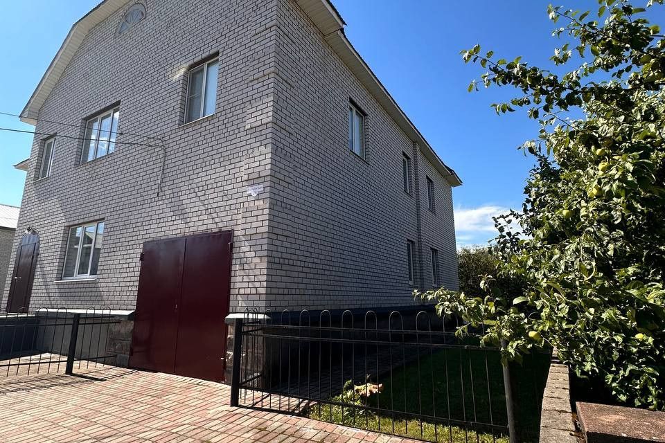 дом г Череповец ул Монтклер городской округ Череповец фото 2