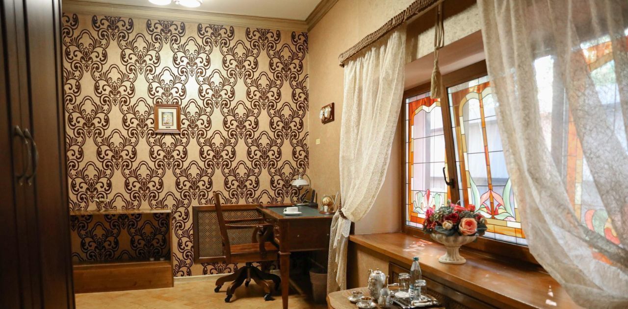 комната г Сургут ул Сергея Безверхова 21 фото 5