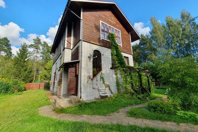 городской посёлок Вырица фото