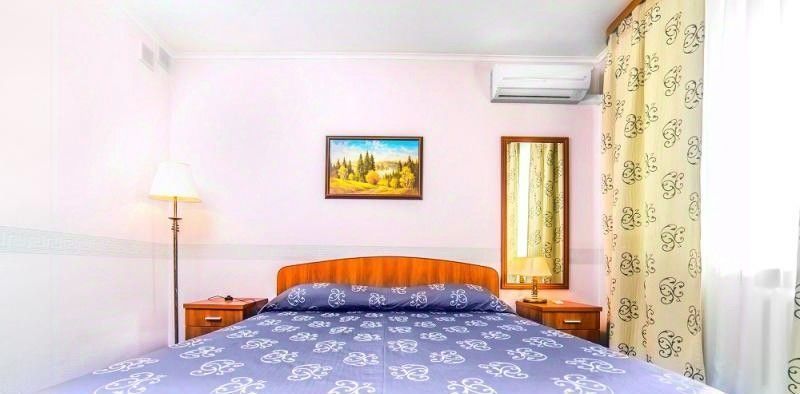 комната г Тюмень р-н Калининский ул Привокзальная 30 фото 1