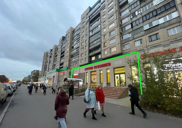 торговое помещение метро Ладожская фото