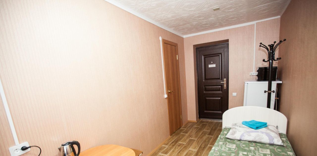 комната г Стрежевой ул Ермакова 15с/4 фото 3