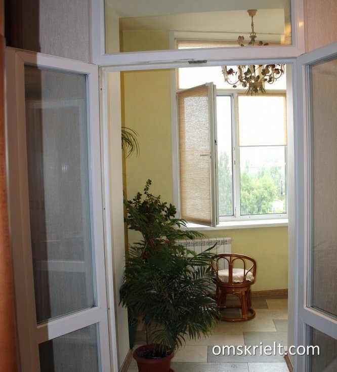квартира г Омск р-н Центральный ул Маршала Жукова 101 фото 5