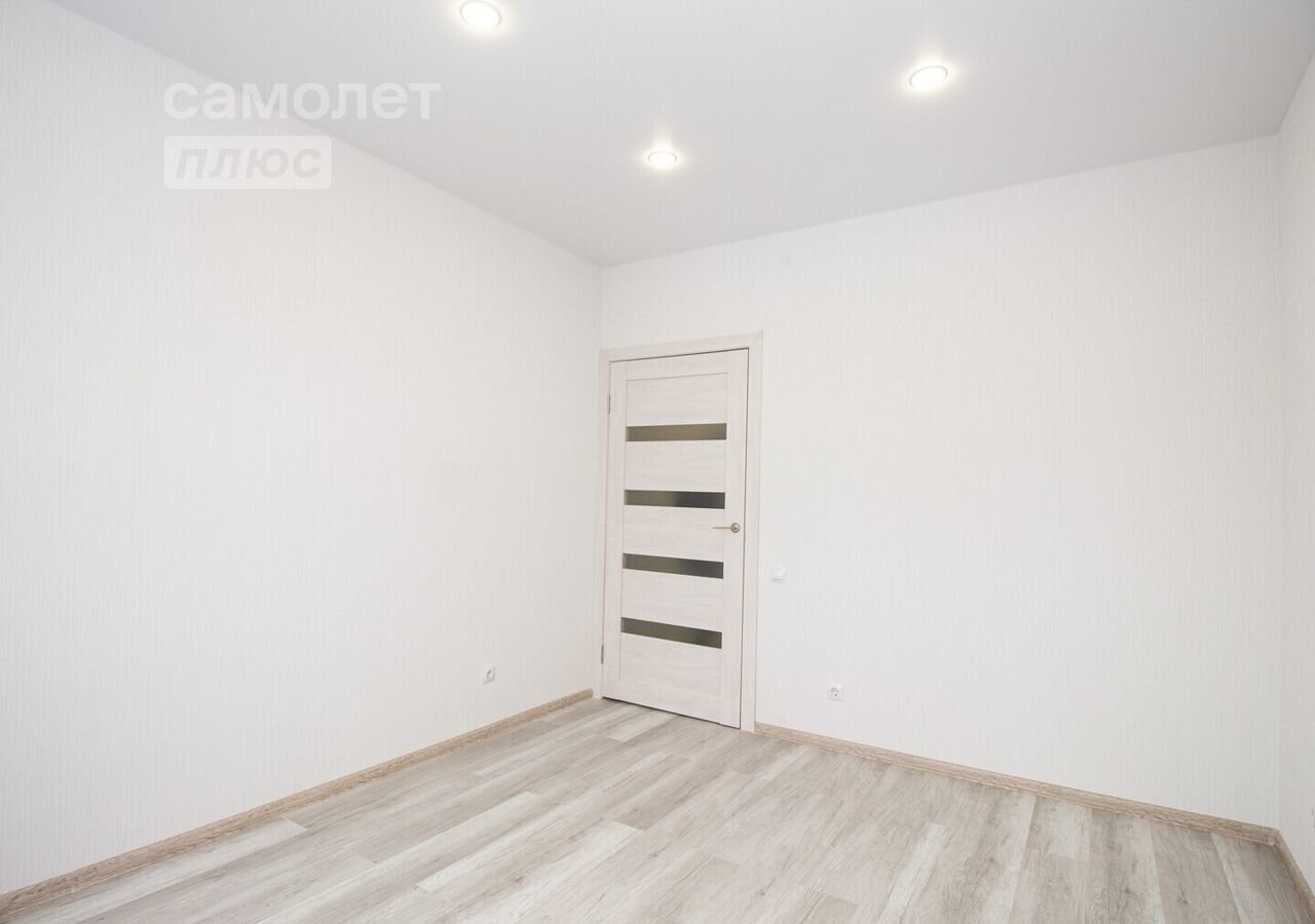 квартира г Ульяновск р-н Засвияжский ул Юго-Западная 6 фото 7