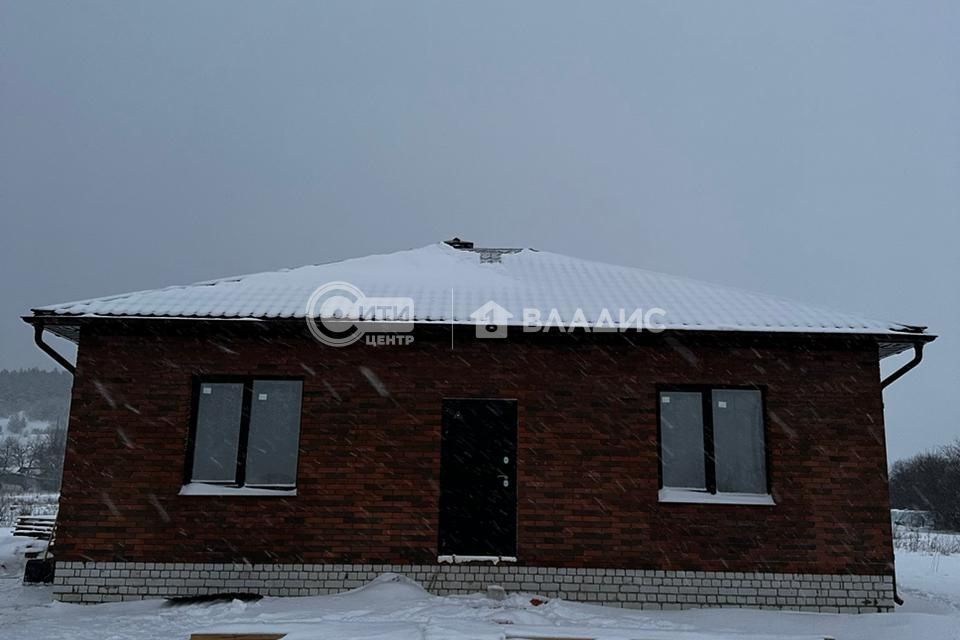 дом р-н Семилукский с Девица ул Первомайская фото 8