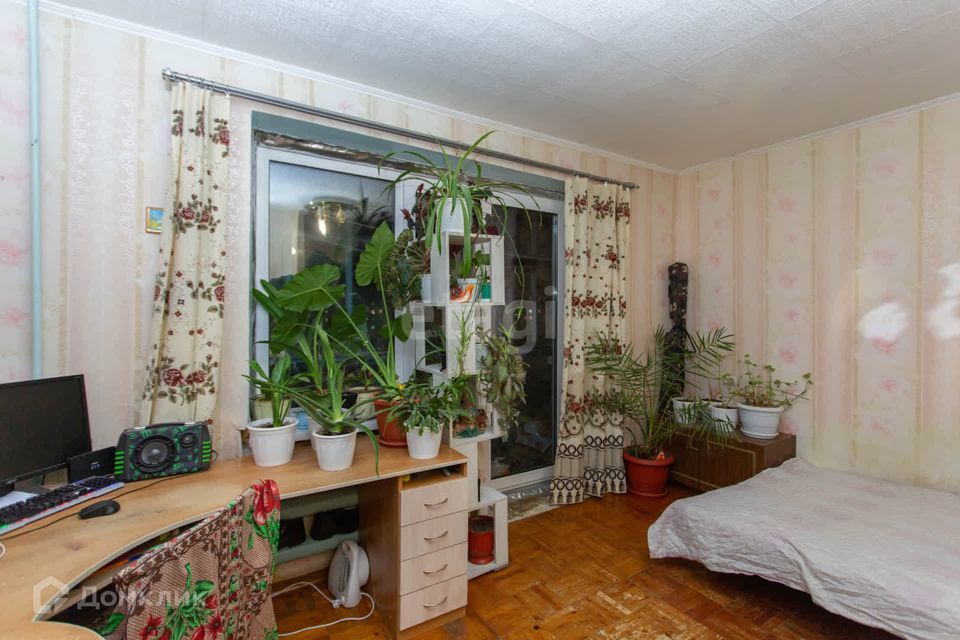 квартира г Тобольск 9-й микрорайон, 13А, Тобольский район фото 2